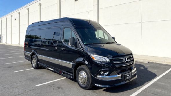 hampton corporate sprinter van service
