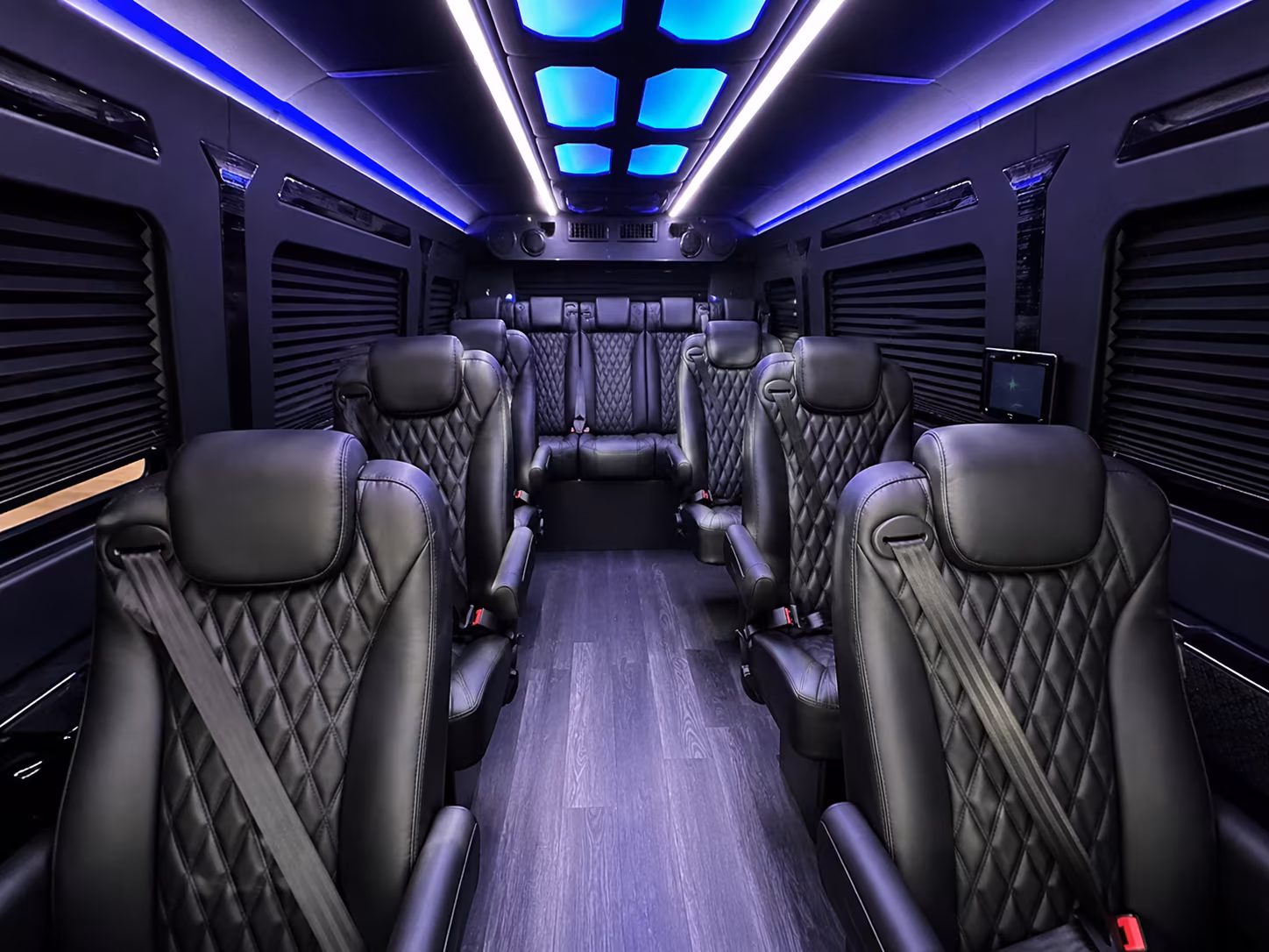 any hour sprinter van airport pickups in hampton virginia