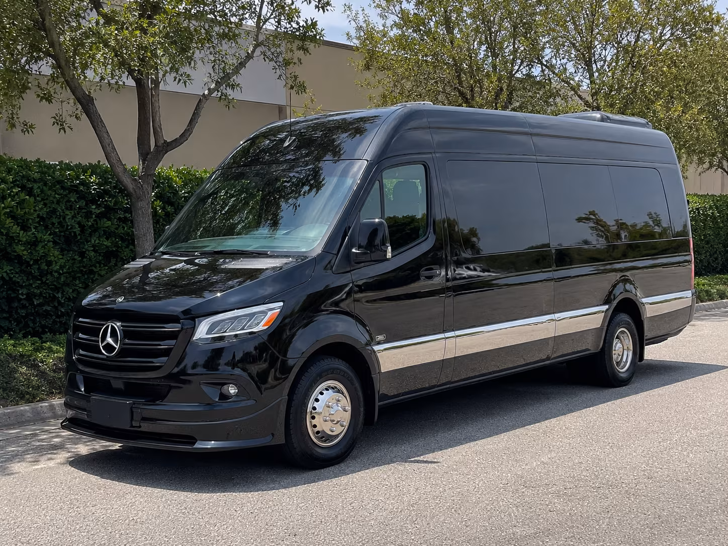 Hampton Wine Tour Transportation